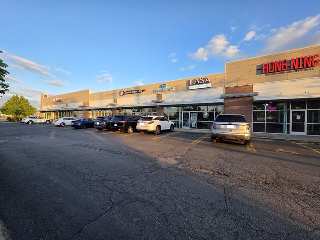 608 E North Avenue, Carol Stream, IL 60188
