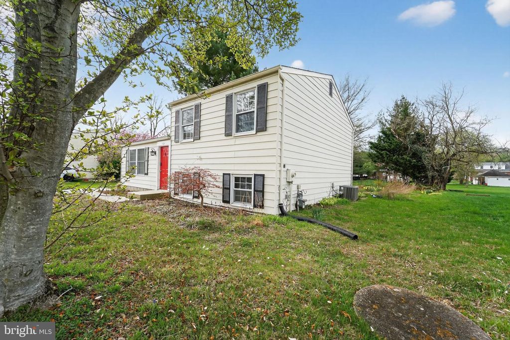 Image 3 of property listing at 714 FRANS DR, Abingdon, MD 21009
