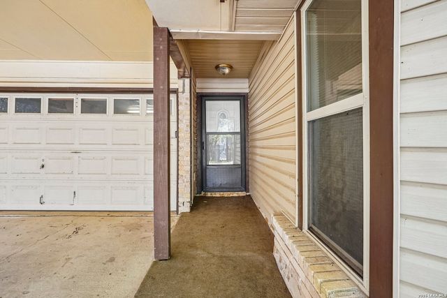 3806 Candlecrown Ct, San Antonio, TX 78244