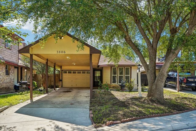 3806 Candlecrown Ct, San Antonio, TX 78244