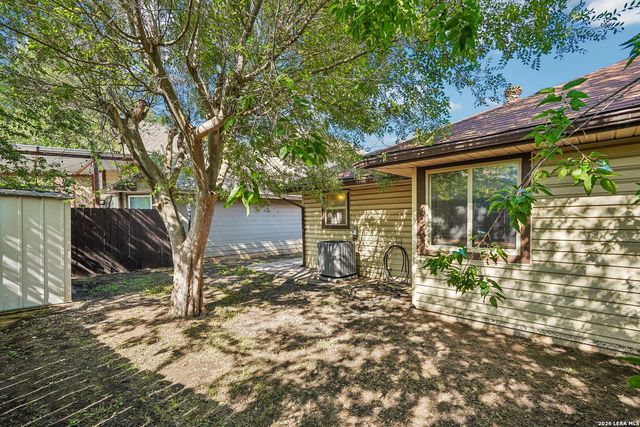 3806 Candlecrown Ct, San Antonio, TX 78244