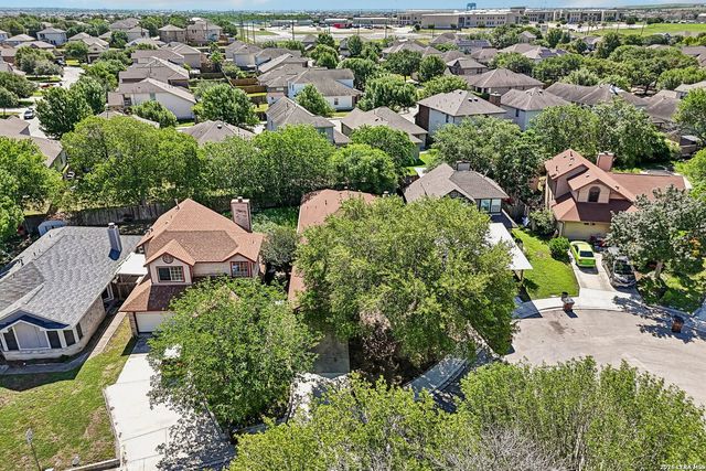 3806 Candlecrown Ct, San Antonio, TX 78244
