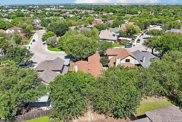 3806 Candlecrown Ct, San Antonio, TX 78244