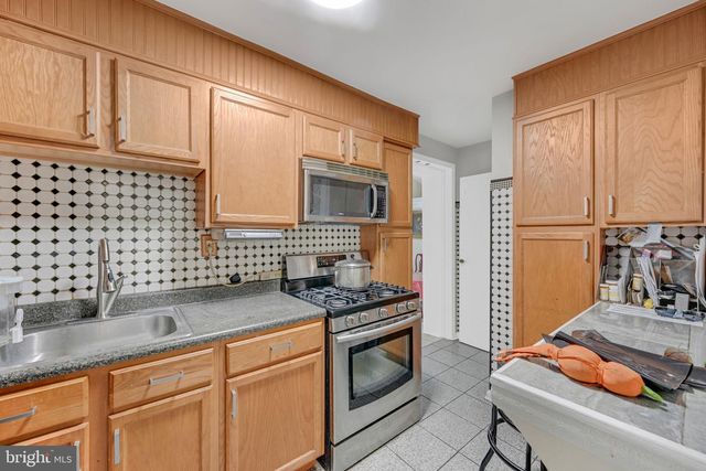 1932 LEBANON ST, Hyattsville, MD 20783