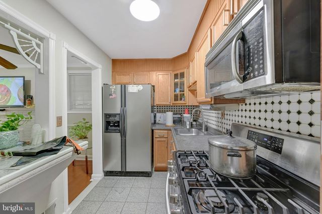 1932 LEBANON ST, Hyattsville, MD 20783