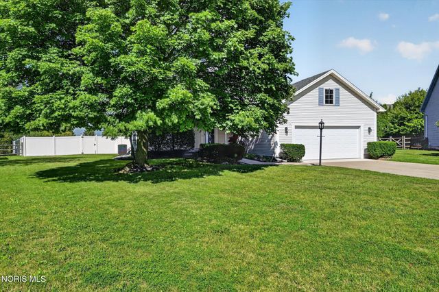 1369 Austin Court, Perrysburg, OH 43551