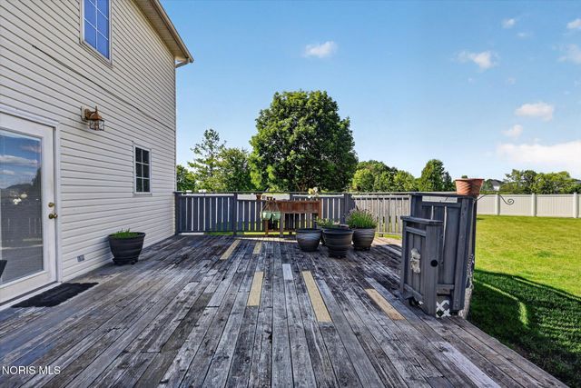 1369 Austin Court, Perrysburg, OH 43551