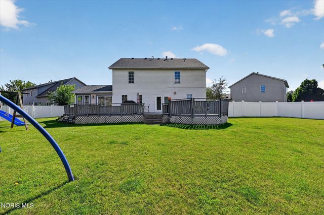 1369 Austin Court, Perrysburg, OH 43551