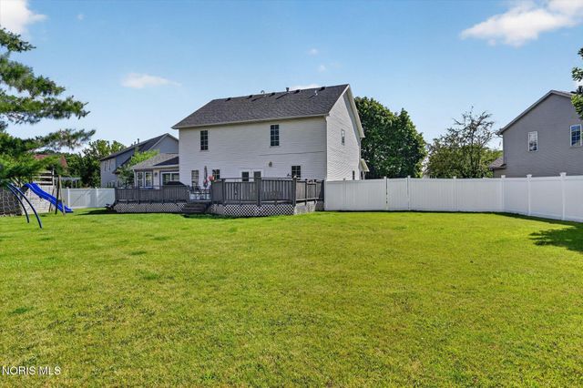 1369 Austin Court, Perrysburg, OH 43551