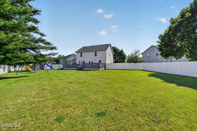 1369 Austin Court, Perrysburg, OH 43551