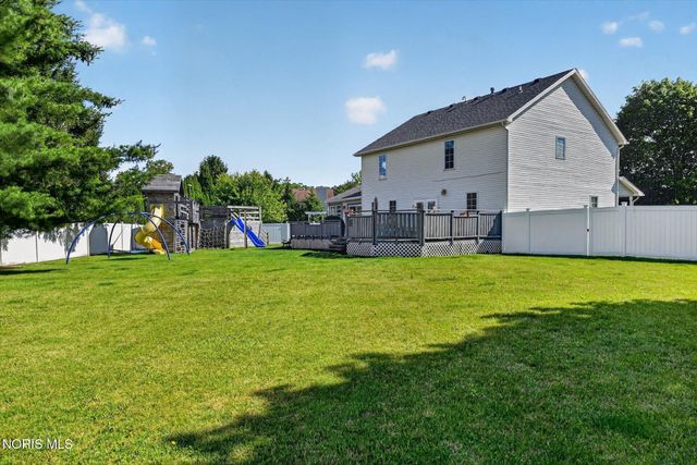 1369 Austin Court, Perrysburg, OH 43551