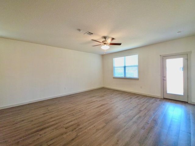14301 McArthur DR, Manor, TX 78653
