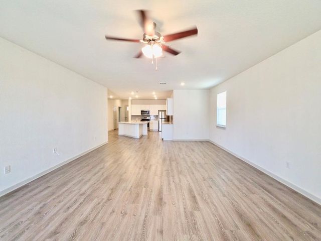 14301 McArthur DR, Manor, TX 78653