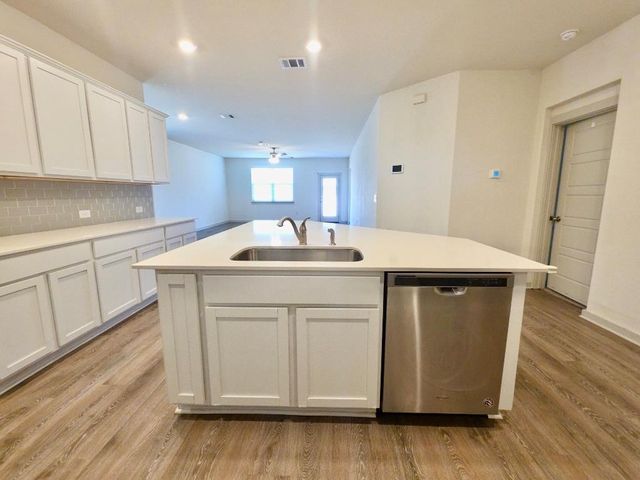 14301 McArthur DR, Manor, TX 78653