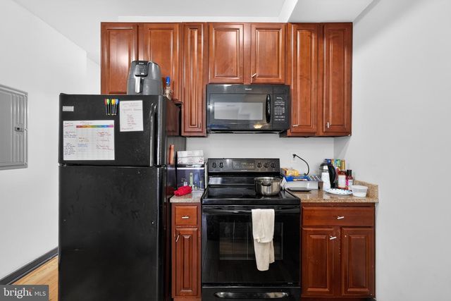 1726 ARLINGTON ST, Philadelphia, PA 19121