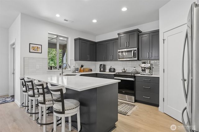 17507 NW 7th Avenue, Ridgefield, WA 98642
