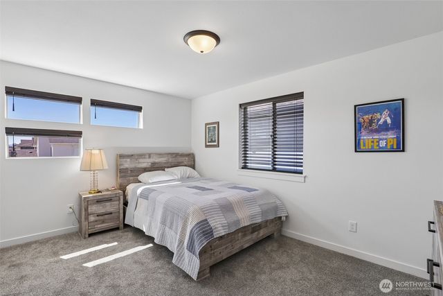 17507 NW 7th Avenue, Ridgefield, WA 98642