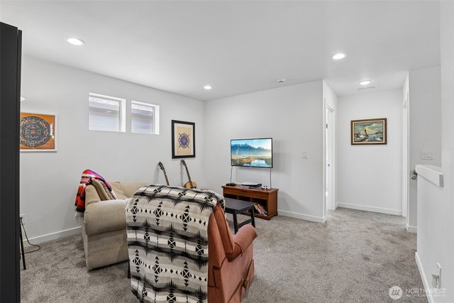 17507 NW 7th Avenue, Ridgefield, WA 98642