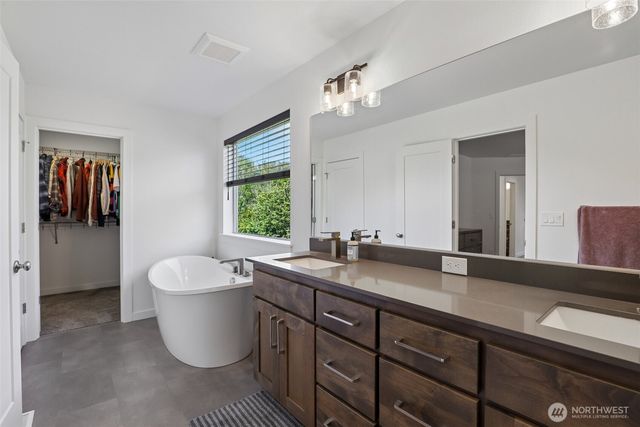 17507 NW 7th Avenue, Ridgefield, WA 98642