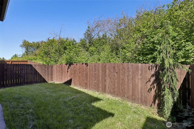17507 NW 7th Avenue, Ridgefield, WA 98642