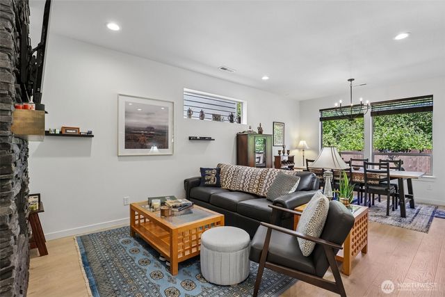 17507 NW 7th Avenue, Ridgefield, WA 98642