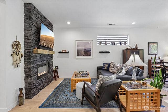 17507 NW 7th Avenue, Ridgefield, WA 98642
