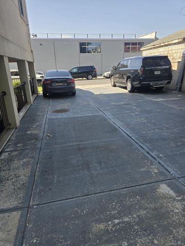 135-04 102nd Avenue, Richmond Hill S., NY 11419
