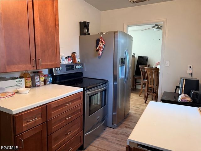 3044 Broadway, Fort Myers, FL 33901