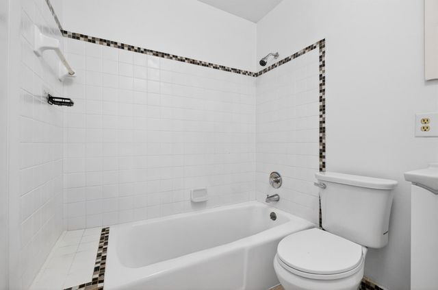 584 SE Greenway Terrace, Port St Lucie, FL 34983