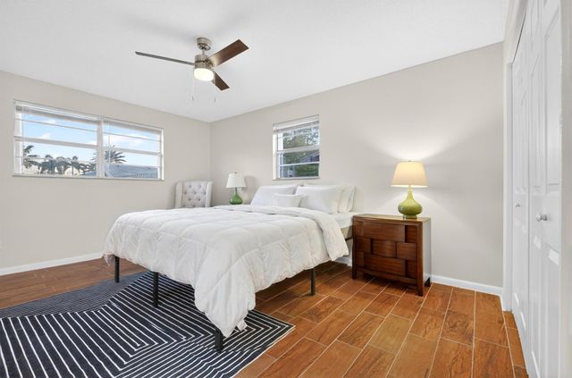 584 SE Greenway Terrace, Port St Lucie, FL 34983