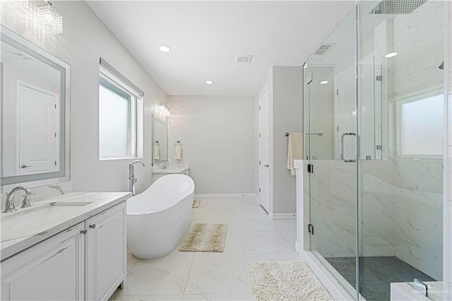 1208 Travis Street, Mission, TX 78572