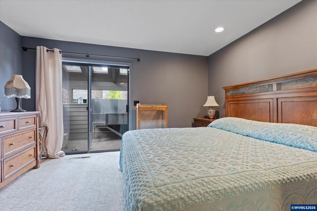 1626 Cinnamon Hill Dr SE, Salem, OR 97306
