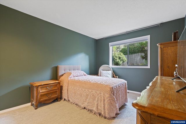 1626 Cinnamon Hill Dr SE, Salem, OR 97306