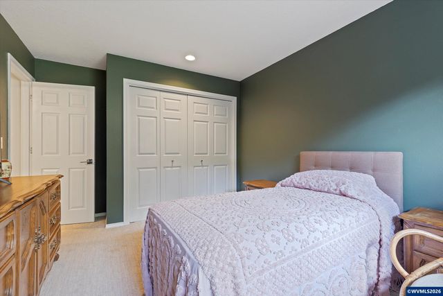 1626 Cinnamon Hill Dr SE, Salem, OR 97306