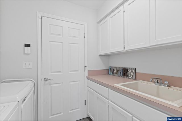 1626 Cinnamon Hill Dr SE, Salem, OR 97306
