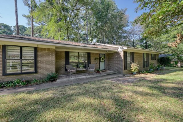 1208 Lake Cross Road, Hideaway, TX 75771