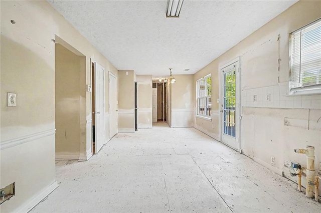 4197 Shoreside Circle SW, Snellville, GA 30039