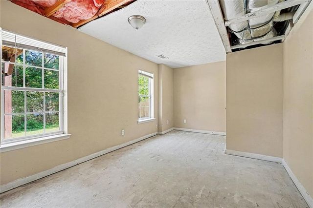 4197 Shoreside Circle SW, Snellville, GA 30039