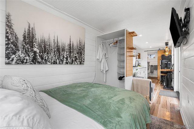 4546 Meade Street, Denver, CO 80211