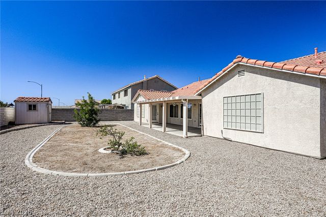 6332 Bunch Grass Court, North Las Vegas, NV 89031
