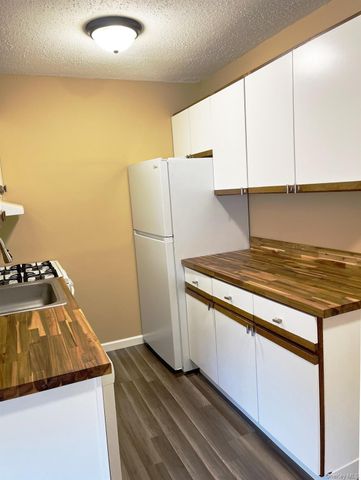 1403 Barclay Manor 14C, Newburgh, NY 12550