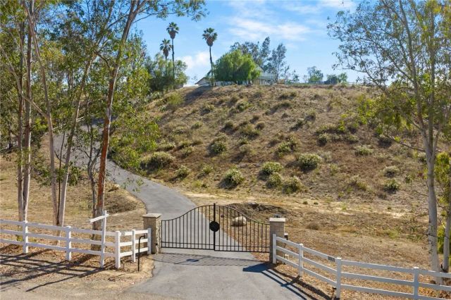 35825 Meadow Ridge, Temecula, CA 92592