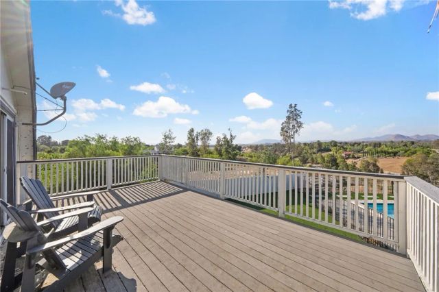 35825 Meadow Ridge, Temecula, CA 92592