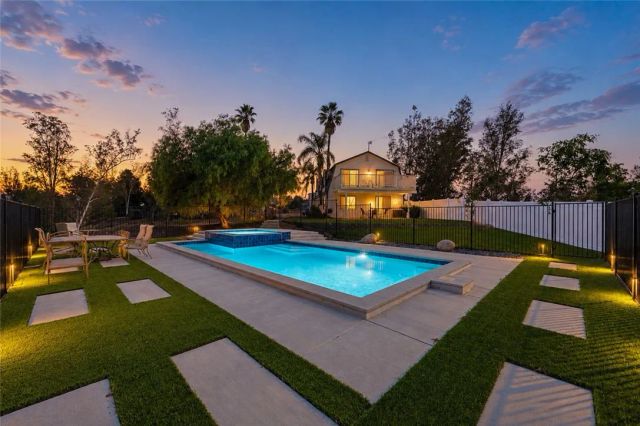 35825 Meadow Ridge, Temecula, CA 92592