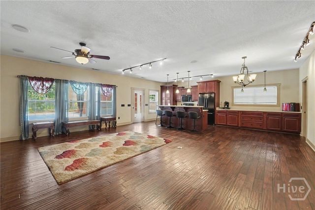 209 Hubener Drive, Rincon, GA 31326