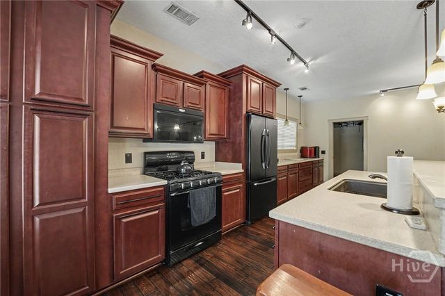 209 Hubener Drive, Rincon, GA 31326
