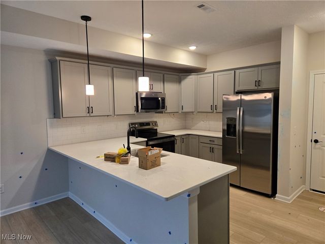 3508 Bushwillow Drive, Green, OH 44685