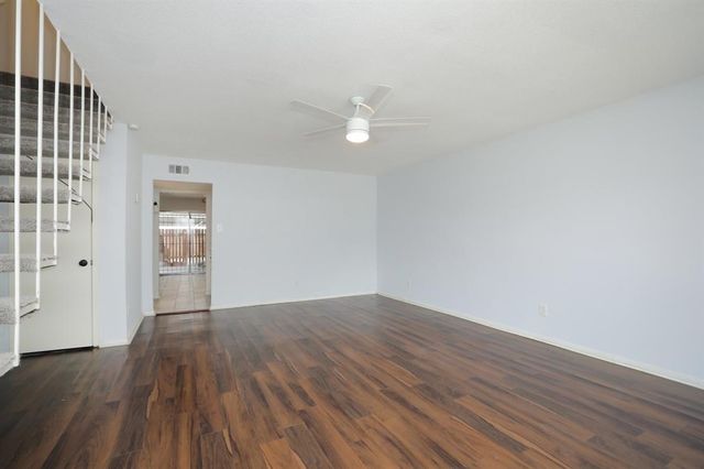 8202 Fondren Road 23, Houston, TX 77074