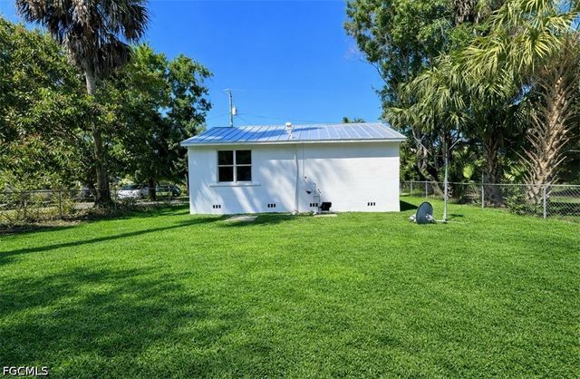 569 Nuna AVE, Fort Myers, FL 33905