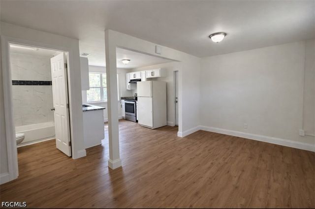 569 Nuna AVE, Fort Myers, FL 33905